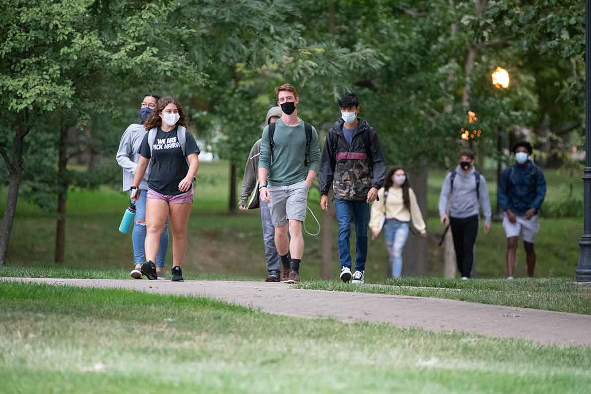 Students had extra time between classes this fall to walk from class to class.