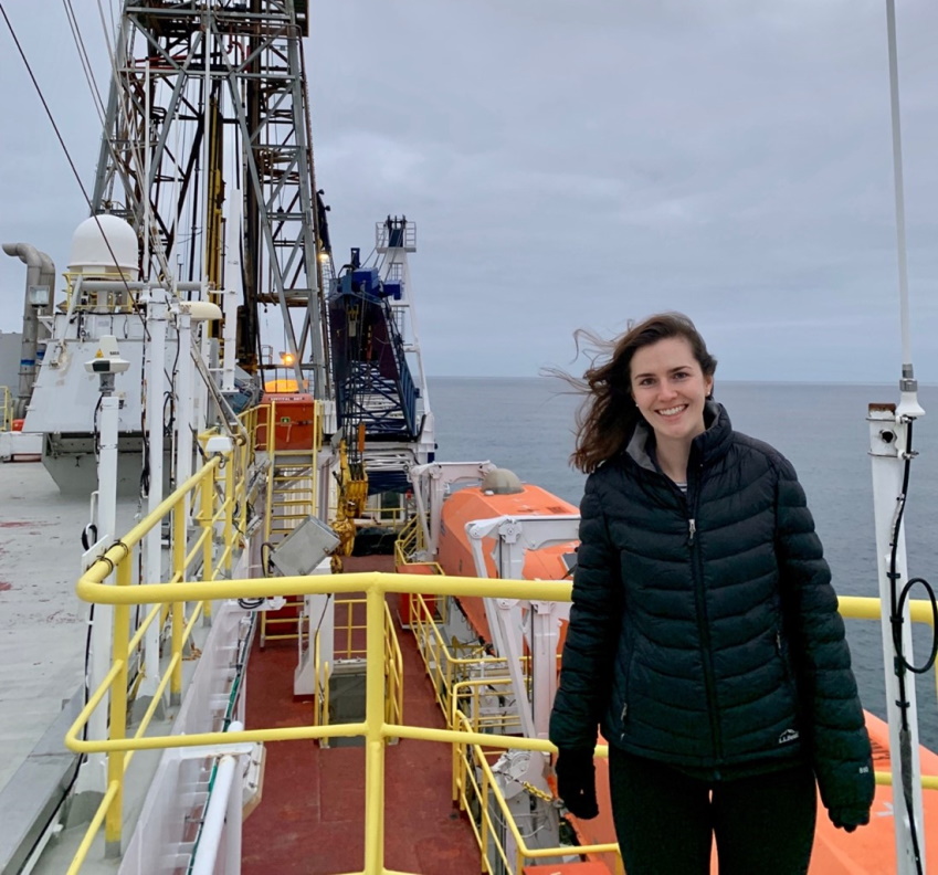 Sarah McGrath '17 conducting research off the coast of Chile in summer 2019