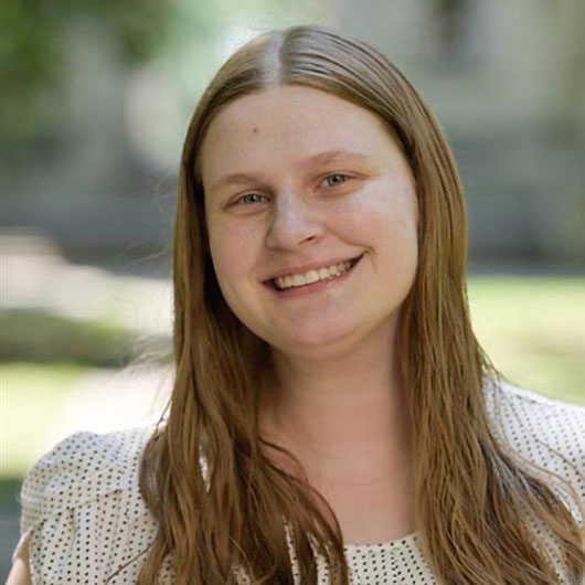 Hannah Reikowsky head shot