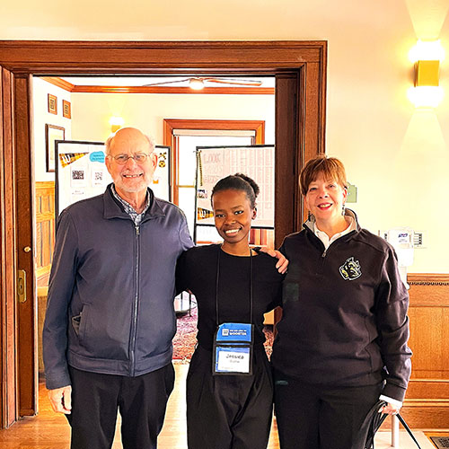 Jessica Gapfizi ’26 completed an APEX Micro Fellowship with Building Bridges Together (BBT) over the summer, collaborating with founders Bob and Diane Frankle.