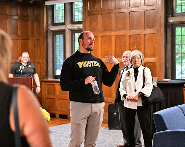 Description of first image