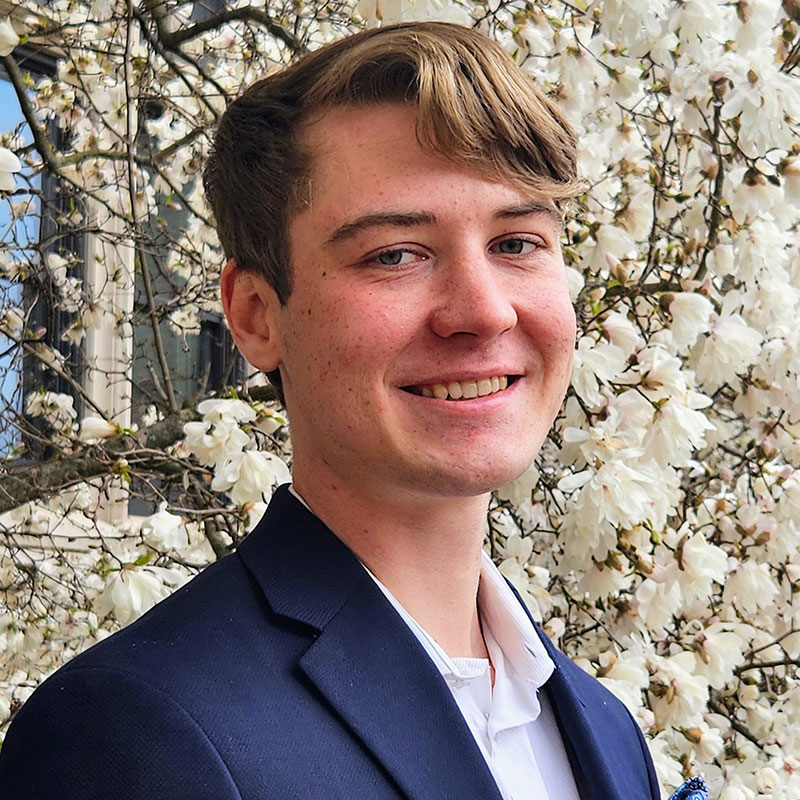 Sam Scarbrough head shot