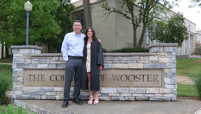 Haley Bloom ’23, Bloom’s daughter, recently gave him the opportunity to relive his Wooster experience.