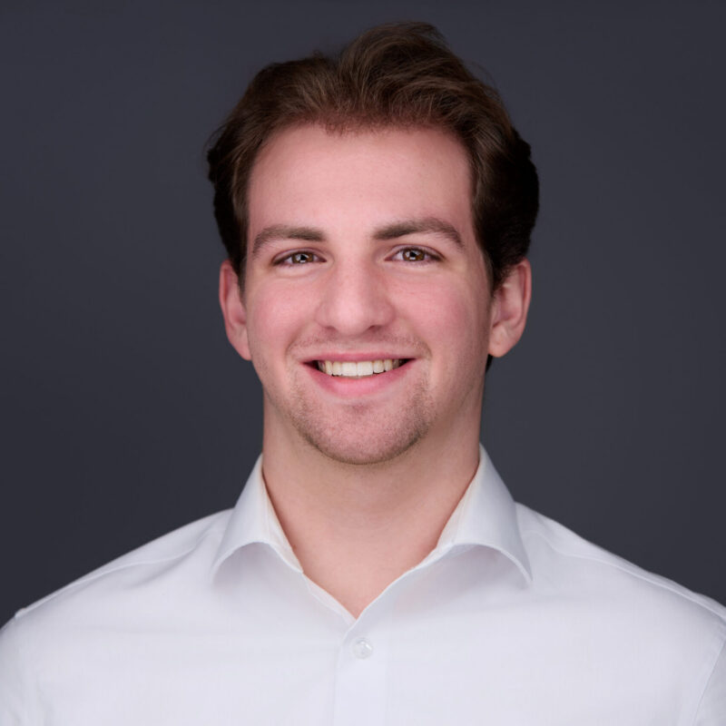 Luke Woodfill headshot