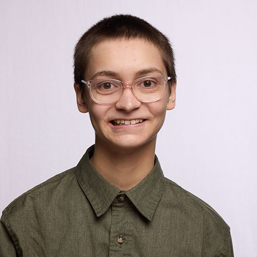 Andi Harvey ’27, a theatre and dance major at The College of Wooster